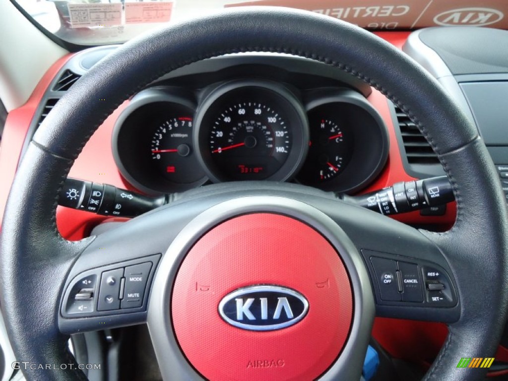 2010 Kia Soul Sport Steering Wheel Photos