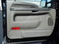 Black - F350 Super Duty XLT Crew Cab Photo No. 10