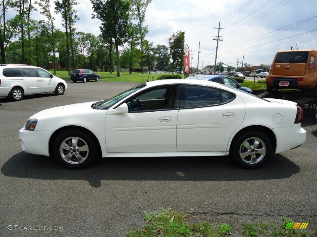 Ivory White 2005 Pontiac Grand Prix Sedan Exterior Photo #68990194