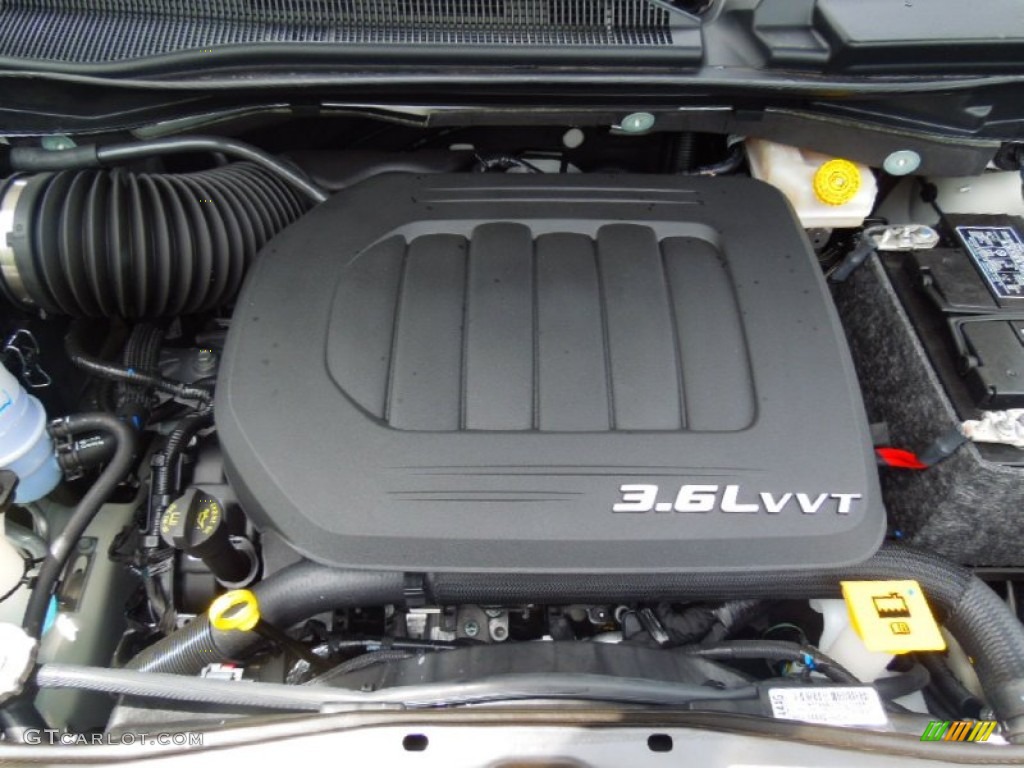 2012 Chrysler Town & Country Touring - L 3.6 Liter DOHC 24-Valve VVT Pentastar V6 Engine Photo #68990665