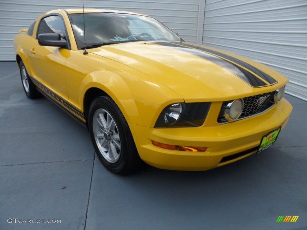 Screaming Yellow 2006 Ford Mustang V6 Deluxe Coupe Exterior Photo #68990908