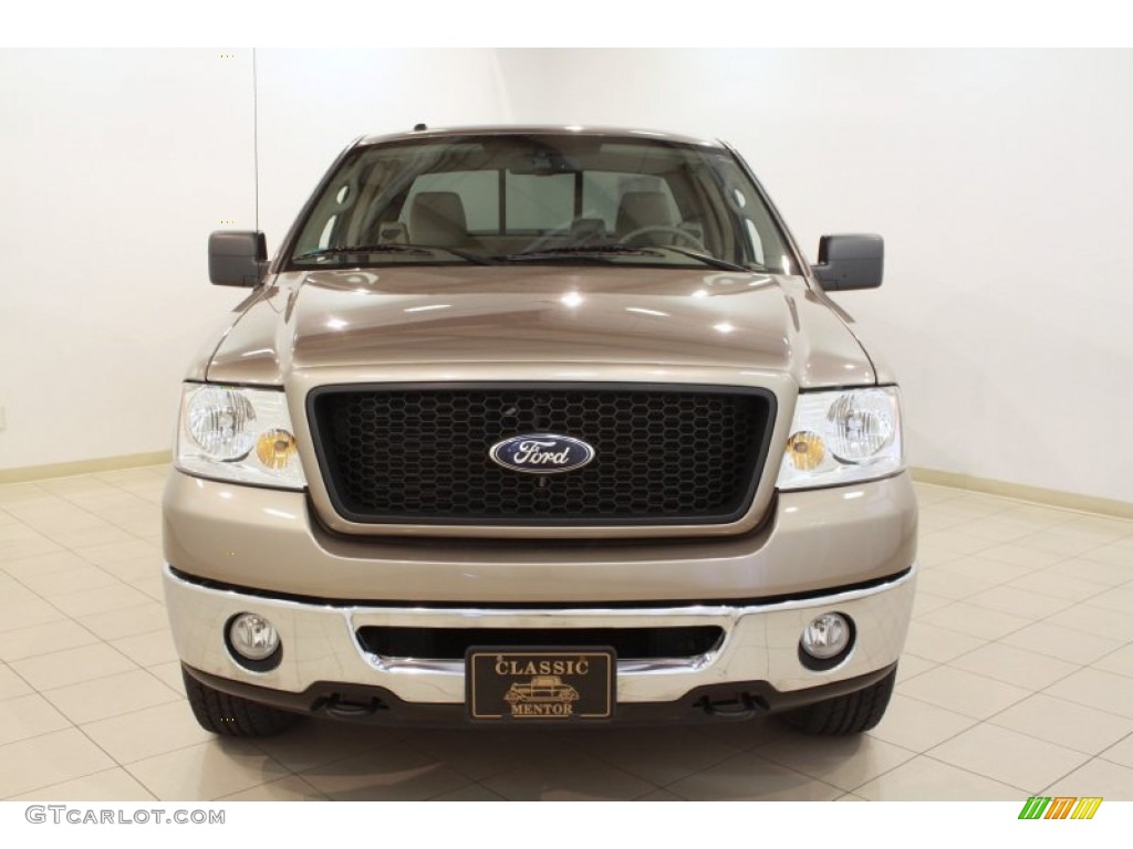 2006 F150 XLT SuperCab 4x4 - Arizona Beige Metallic / Tan photo #2