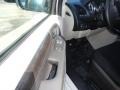 Stone White - Grand Caravan SE Photo No. 5