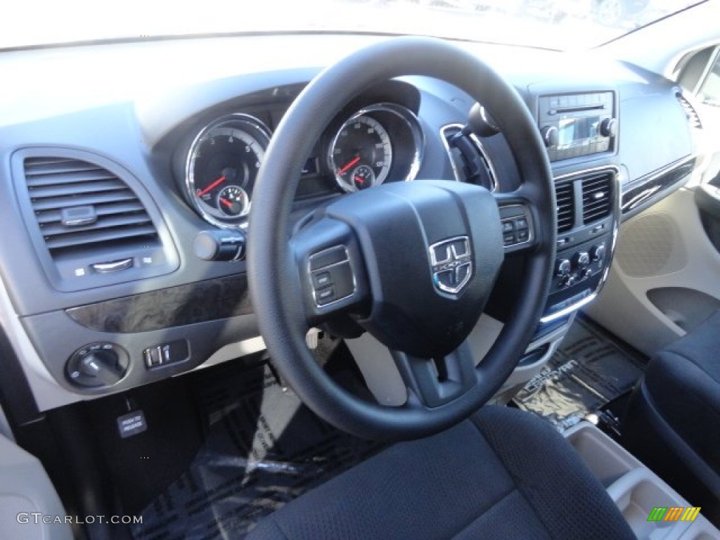 2013 Dodge Grand Caravan SE Black/Light Graystone Steering Wheel Photo #68995264