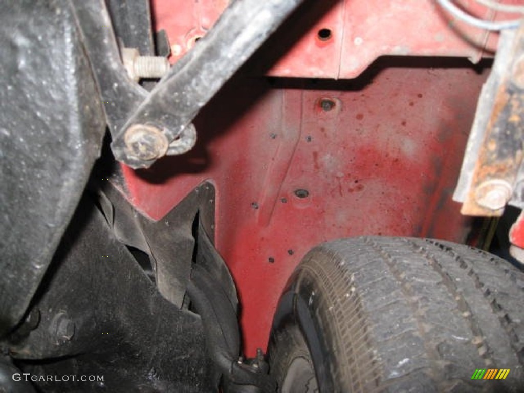 1970 Oldsmobile 442 W30 Undercarriage Photo #68997673