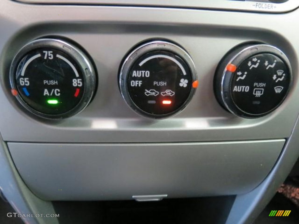 2006 Suzuki Aerio SX AWD Sport Wagon Controls Photo #68999072