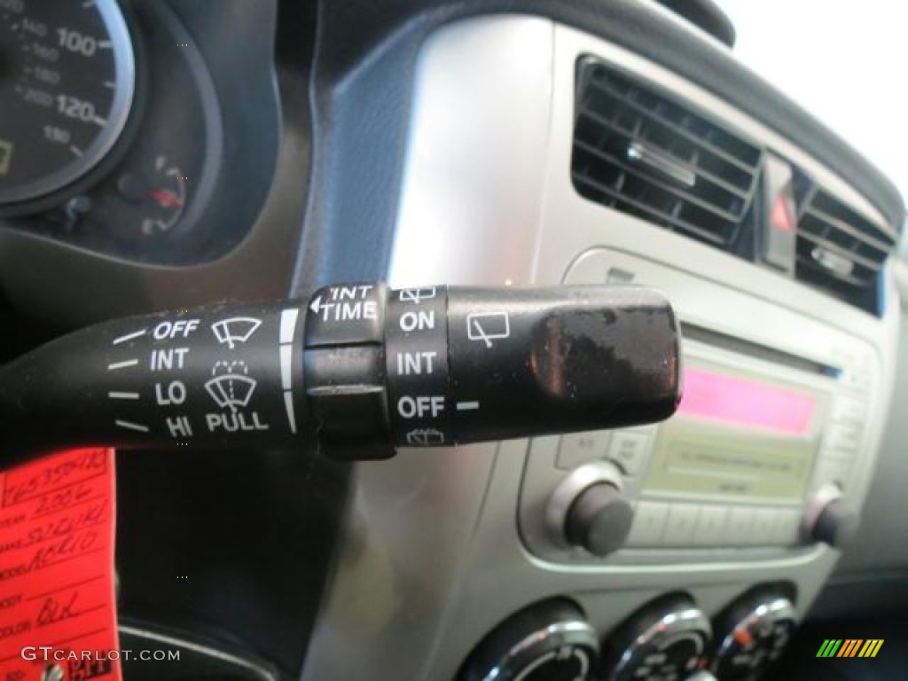 2006 Suzuki Aerio SX AWD Sport Wagon Controls Photo #68999107