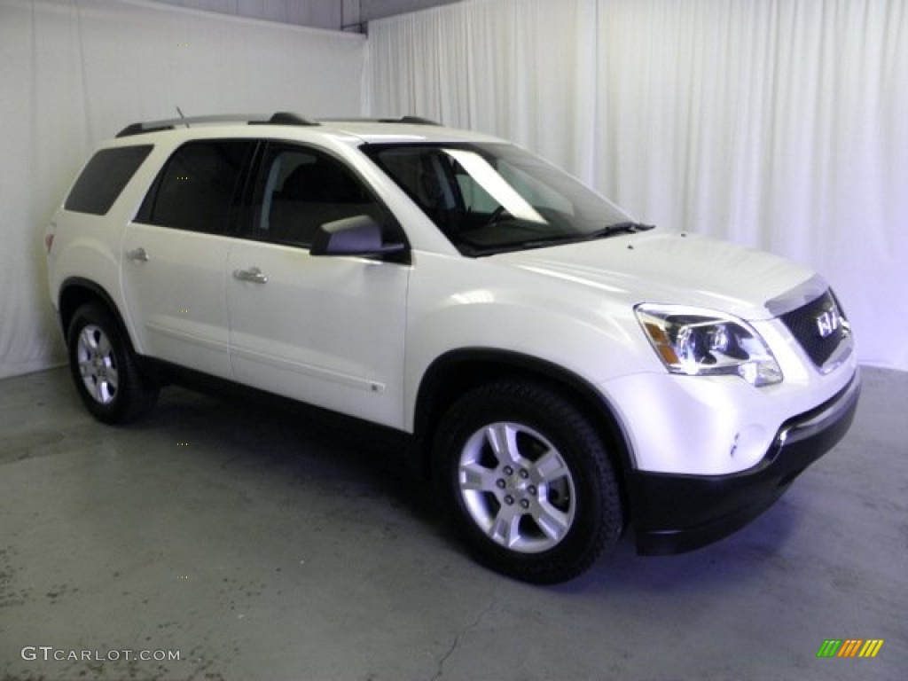 White Diamond Tricoat GMC Acadia