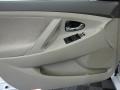 2007 Super White Toyota Camry LE  photo #14