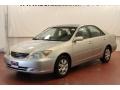 Lunar Mist Metallic - Camry LE Photo No. 4