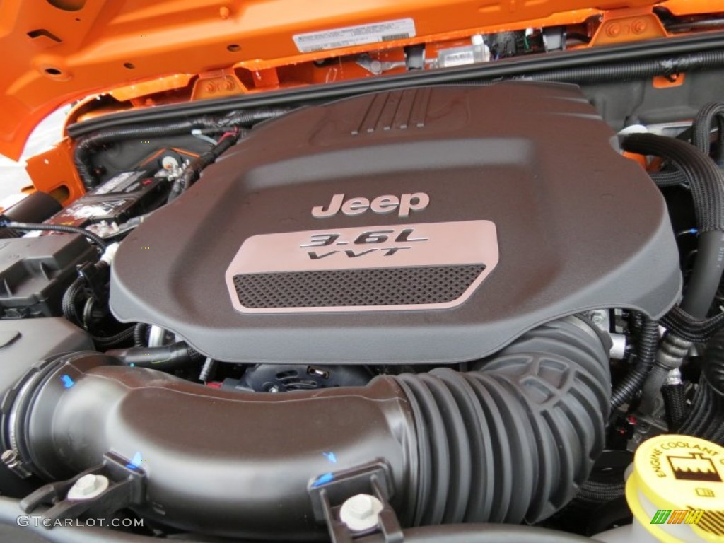 2012 Jeep Wrangler Unlimited Sport 4x4 3.6 Liter DOHC 24-Valve VVT Pentastar V6 Engine Photo #69003970