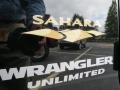 Black - Wrangler Unlimited Sahara 4x4 Photo No. 6