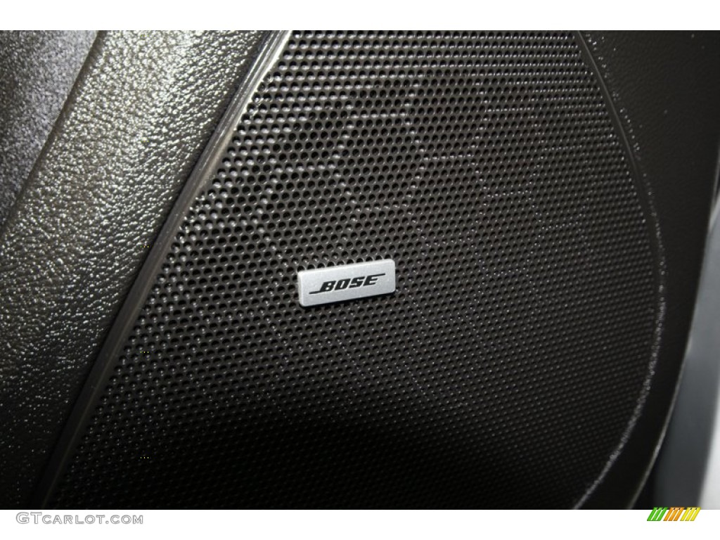 2012 Chevrolet Volt Hatchback Audio System Photo #69008581