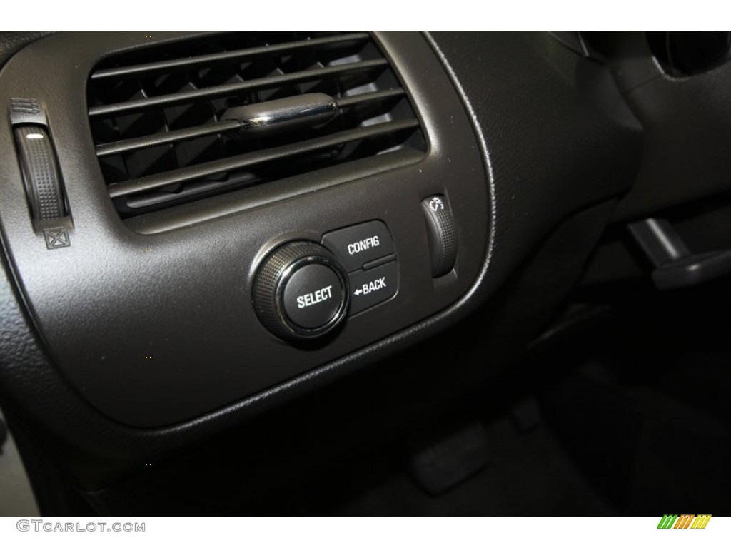 2012 Chevrolet Volt Hatchback Controls Photo #69008710
