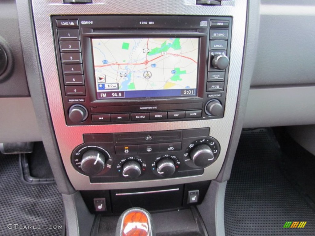 2006 Chrysler 300 Touring Navigation Photo #69009061