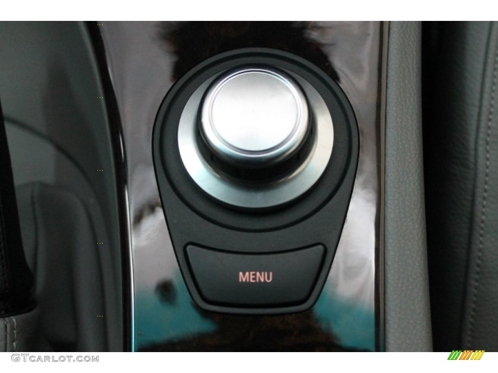 2007 BMW 3 Series 335i Sedan Controls Photo #69009322