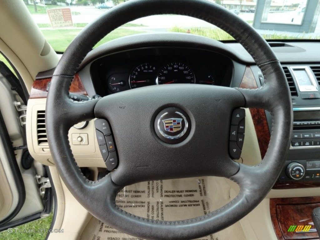 2009 Cadillac DTS Standard DTS Model Shale/Cocoa Steering Wheel Photo #69009676