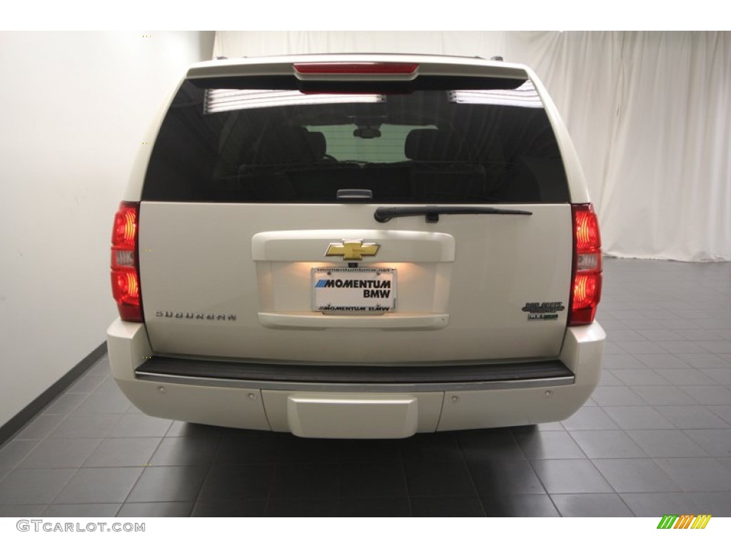 2011 Suburban LTZ - Summit White / Light Cashmere/Dark Cashmere photo #13