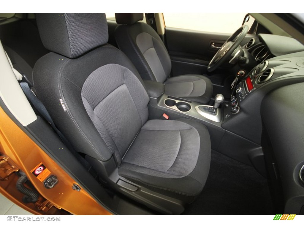 2008 Nissan Rogue SL Front Seat Photos