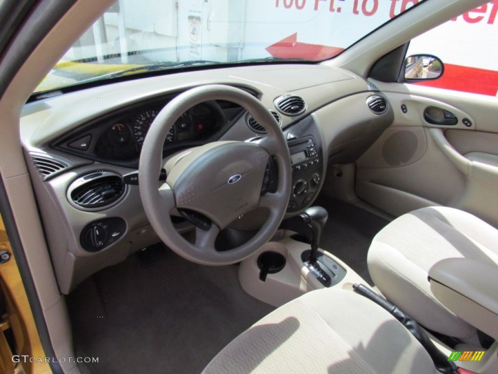 Medium Graphite Grey Interior 2001 Ford Focus Se Wagon Photo