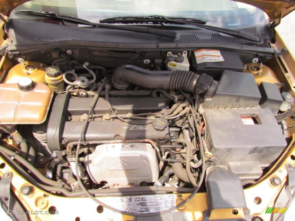 2001 Ford Focus SE Wagon Engine Photos