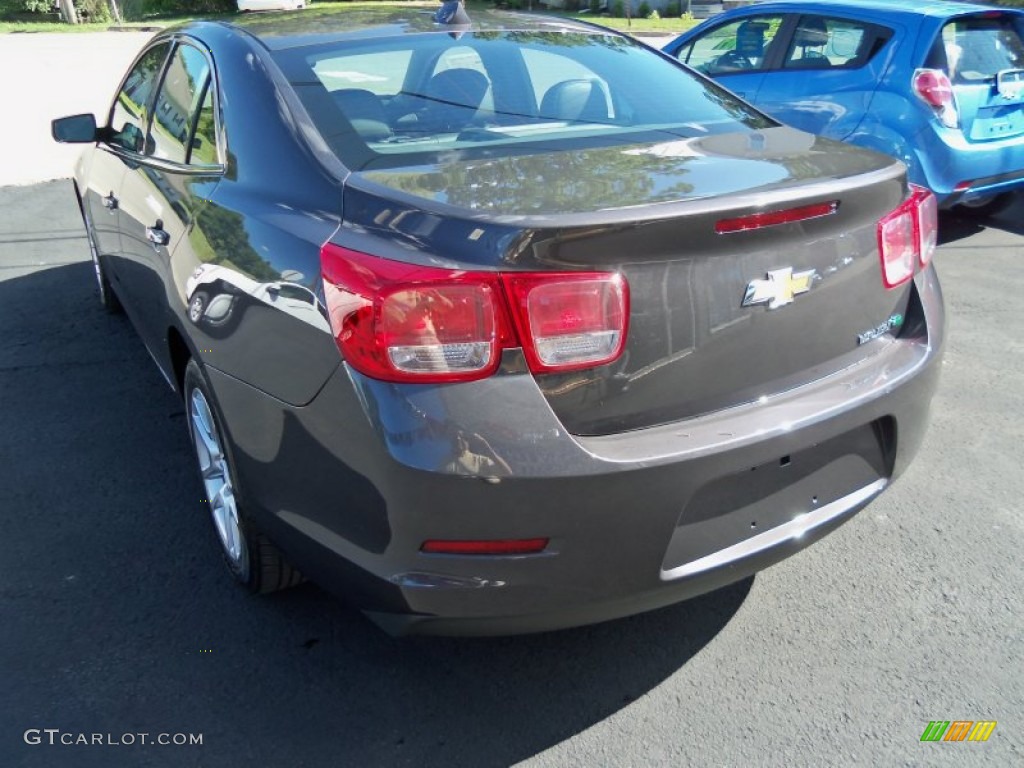 Taupe Gray Metallic 2013 Chevrolet Malibu ECO Exterior Photo #69014605