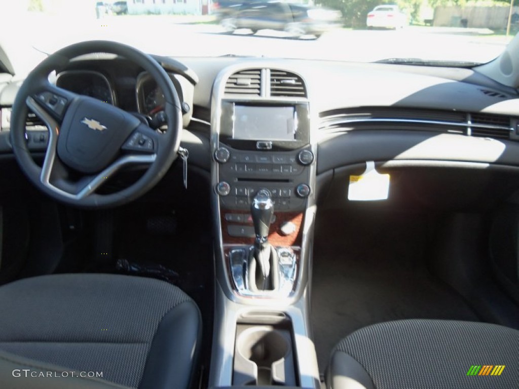 2013 Chevrolet Malibu ECO Jet Black Dashboard Photo #69014620
