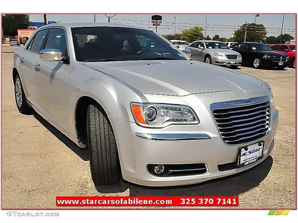 2012 300 Limited - Bright Silver Metallic / Black photo #8