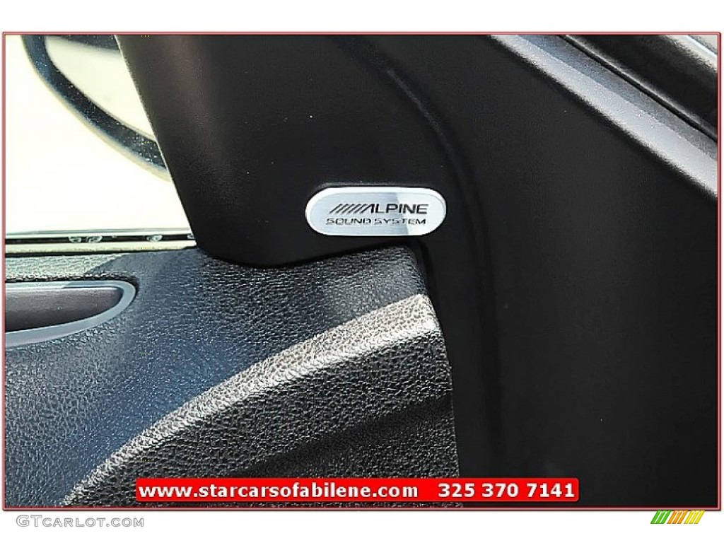 2012 300 Limited - Bright Silver Metallic / Black photo #16