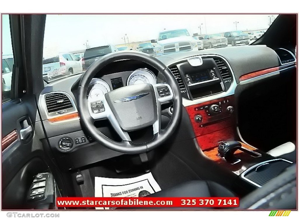 2012 300 Limited - Bright Silver Metallic / Black photo #32