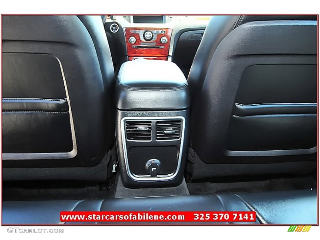 2012 300 Limited - Bright Silver Metallic / Black photo #34