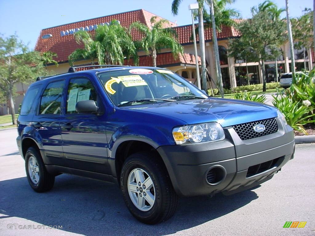 2007 Escape XLS - Vista Blue Metallic / Medium/Dark Flint photo #1