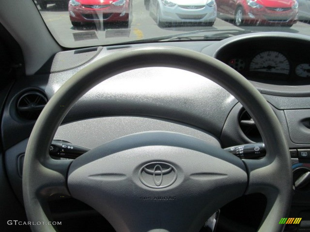 2000 ECHO Sedan - Absolutely Red / Warm Gray photo #15