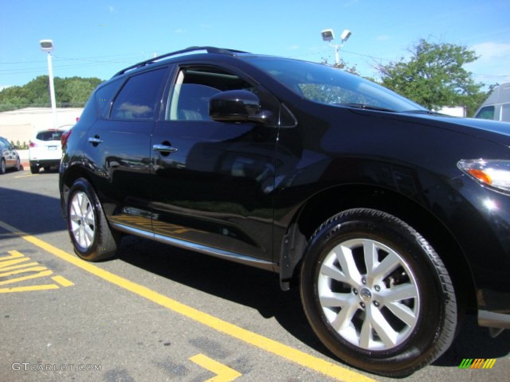 2011 Murano SL AWD - Super Black / Black photo #11