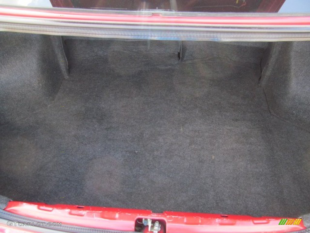 2000 ECHO Sedan - Absolutely Red / Warm Gray photo #21