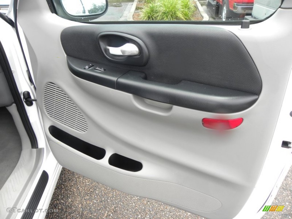 2004 Ford F150 SVT Lightning Medium Graphite Door Panel Photo #69022645