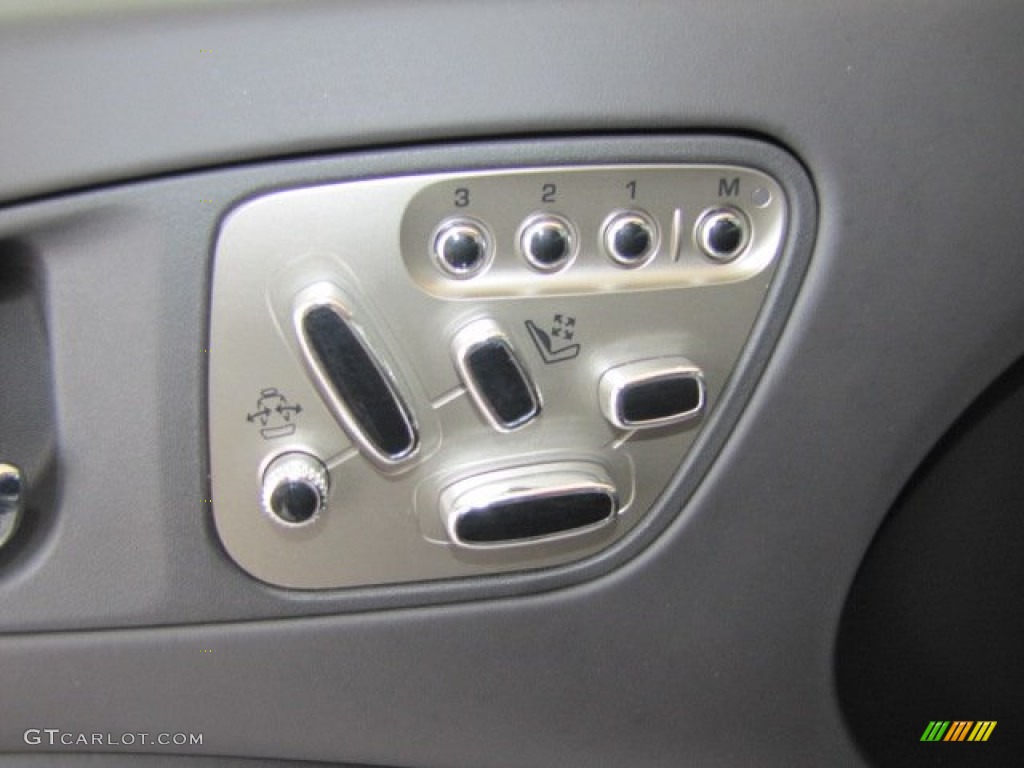 2011 Jaguar XK XK Coupe Controls Photo #69025948