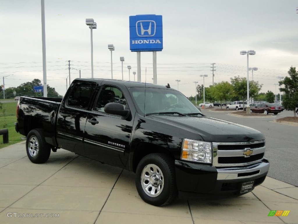 2010 Silverado 1500 LS Crew Cab - Black / Dark Titanium photo #2