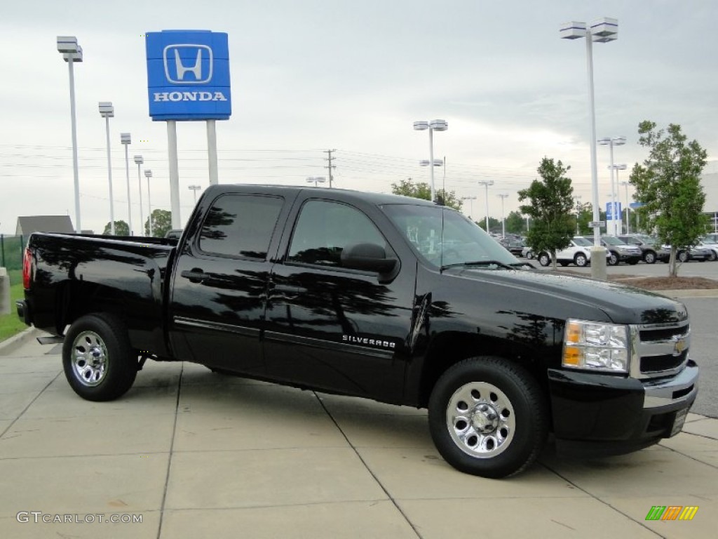 2010 Silverado 1500 LS Crew Cab - Black / Dark Titanium photo #3