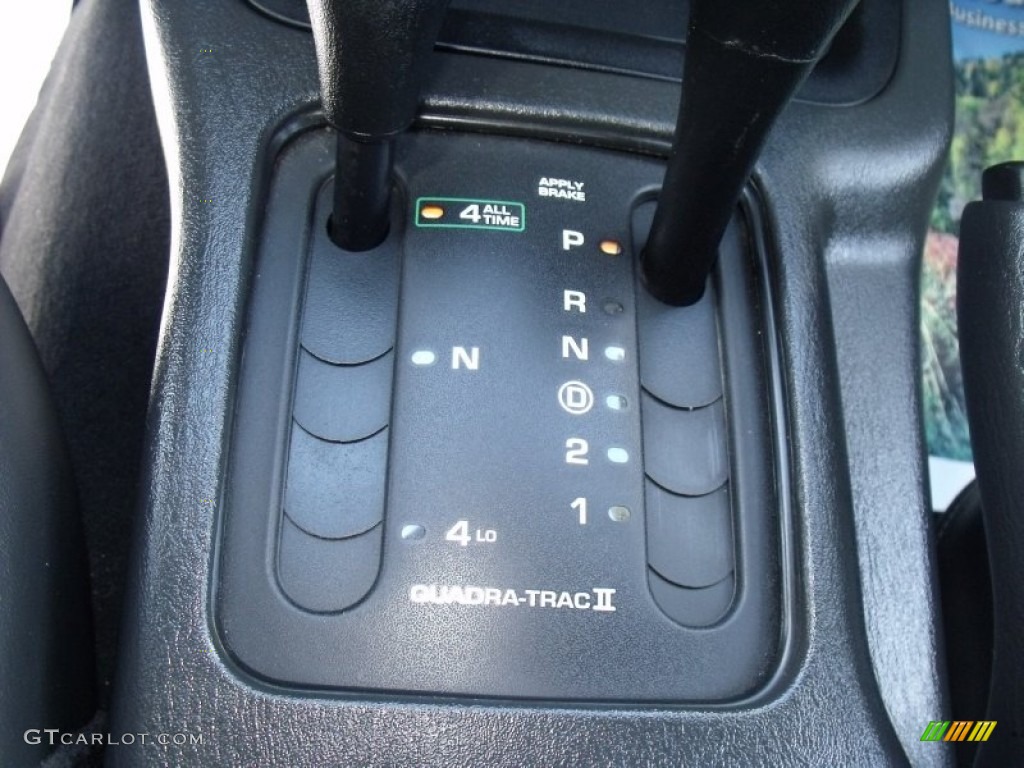 2004 Jeep Grand Cherokee Laredo 4x4 5 Speed Automatic Transmission Photo #69027025