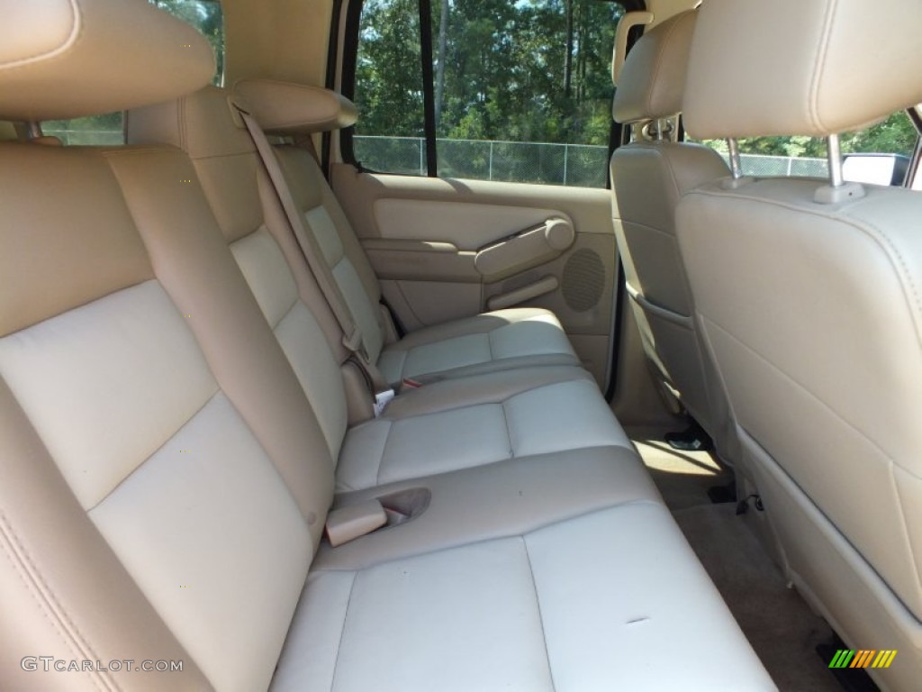 2006 Explorer Limited - Cashmere Tri-Coat / Camel photo #28