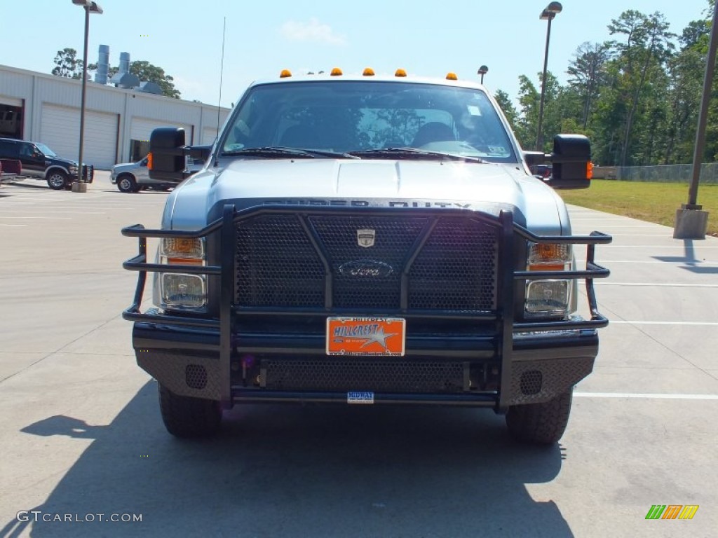 2010 F350 Super Duty XL Crew Cab 4x4 Dually - Ingot Silver Metallic / Medium Stone photo #10