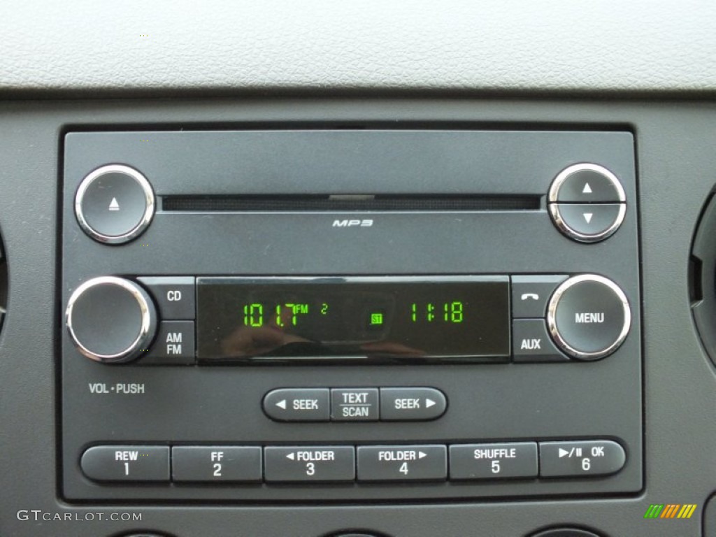 2010 Ford F350 Super Duty XL Crew Cab 4x4 Dually Audio System Photos