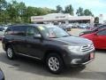 2011 Magnetic Gray Metallic Toyota Highlander SE 4WD  photo #1