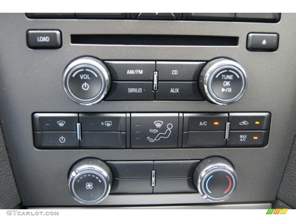 2013 Ford Mustang V6 Premium Coupe Controls Photo #69040268