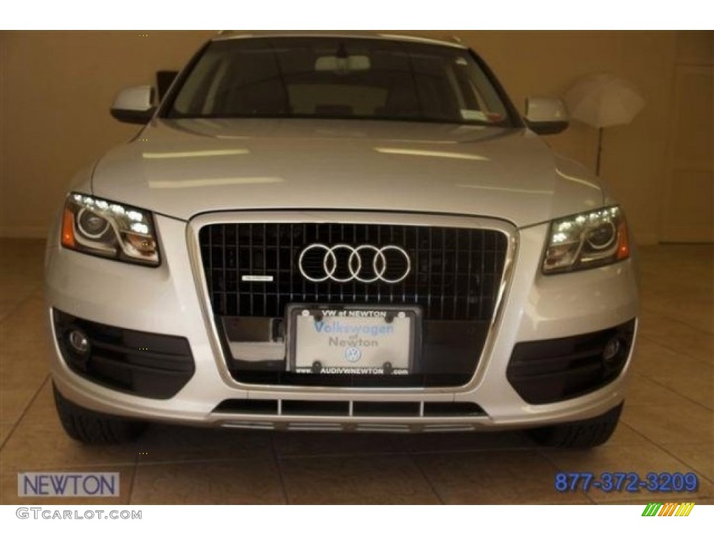2009 Q5 3.2 Premium Plus quattro - Ice Silver Metallic / Black photo #3
