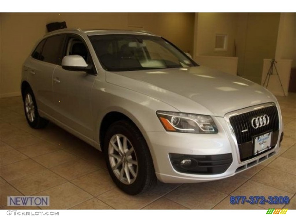 2009 Q5 3.2 Premium Plus quattro - Ice Silver Metallic / Black photo #4