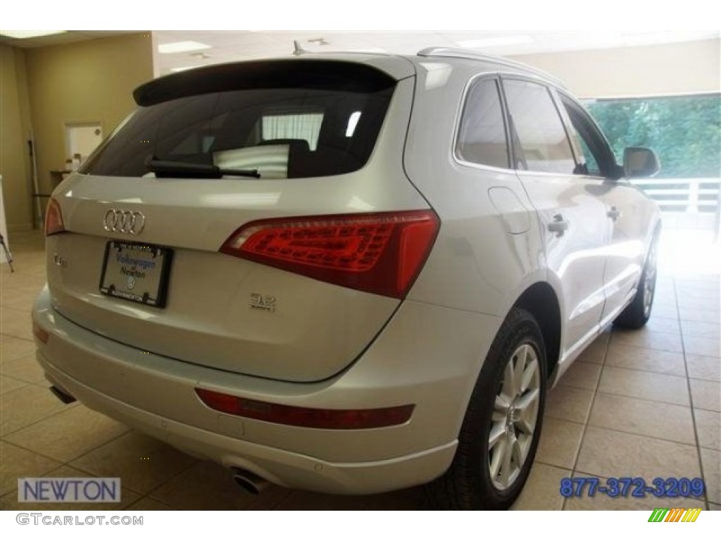 2009 Q5 3.2 Premium Plus quattro - Ice Silver Metallic / Black photo #9