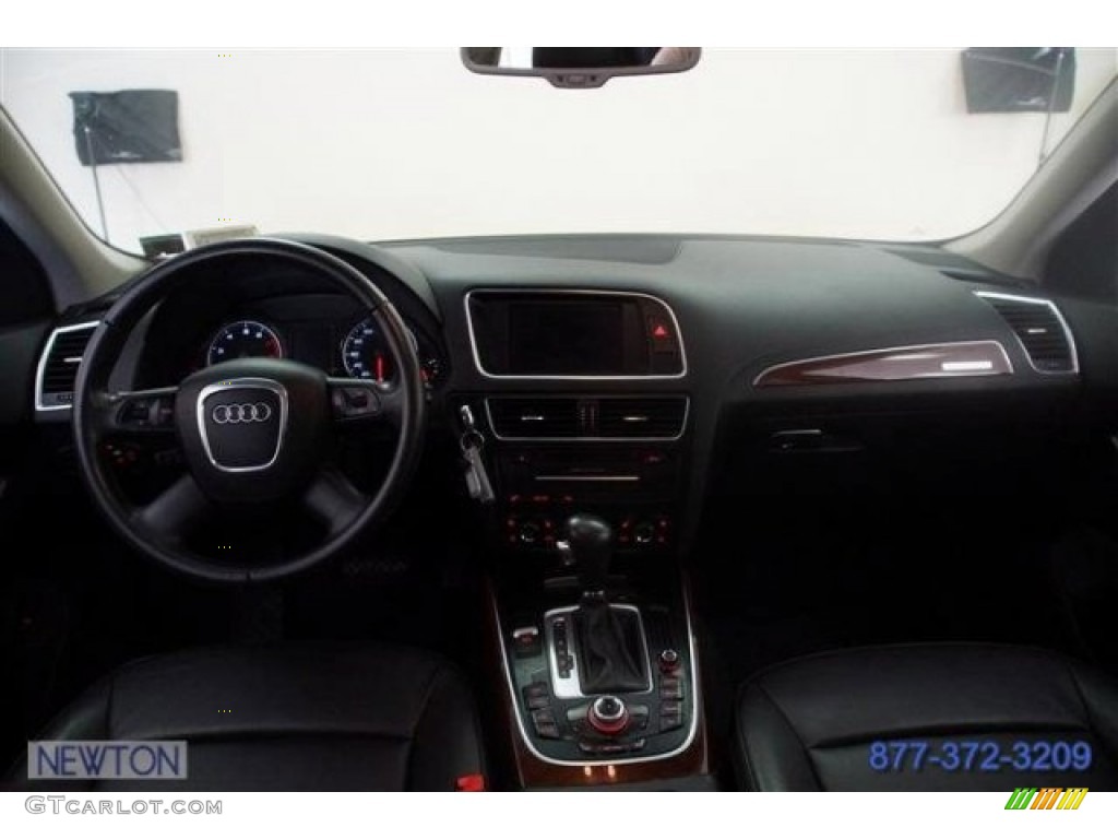 2009 Q5 3.2 Premium Plus quattro - Ice Silver Metallic / Black photo #43