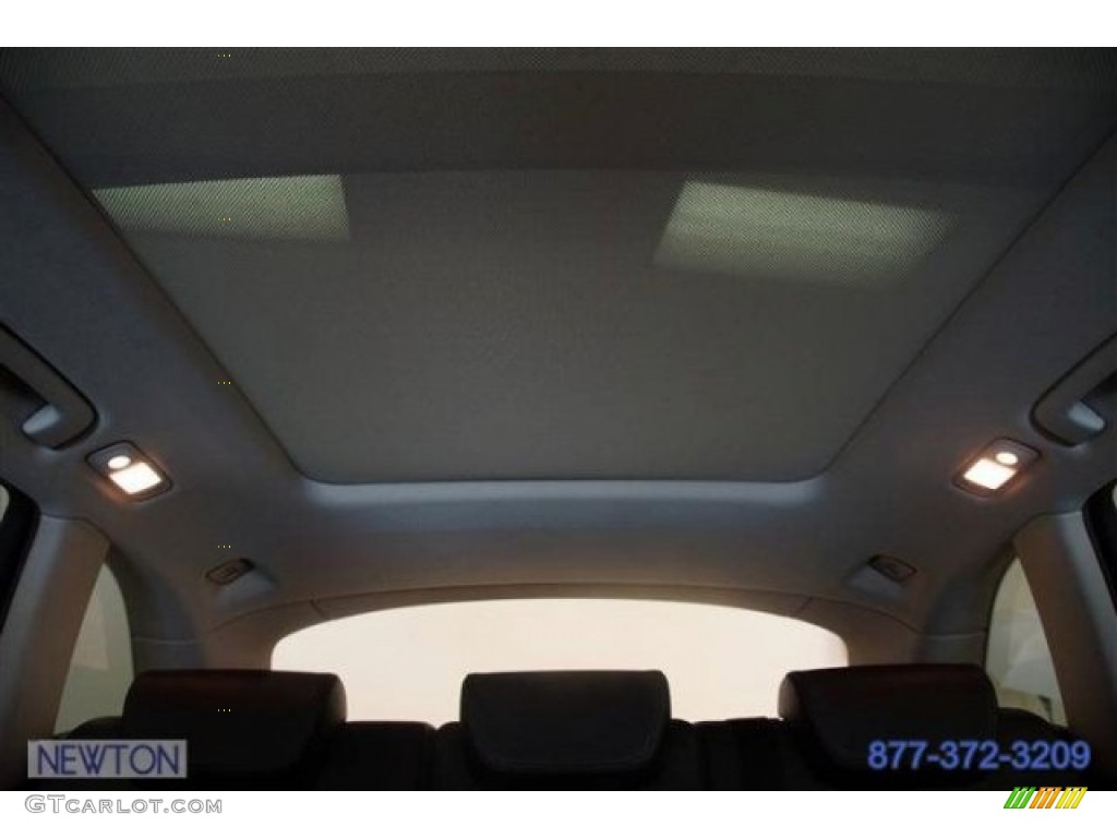 2009 Q5 3.2 Premium Plus quattro - Ice Silver Metallic / Black photo #48